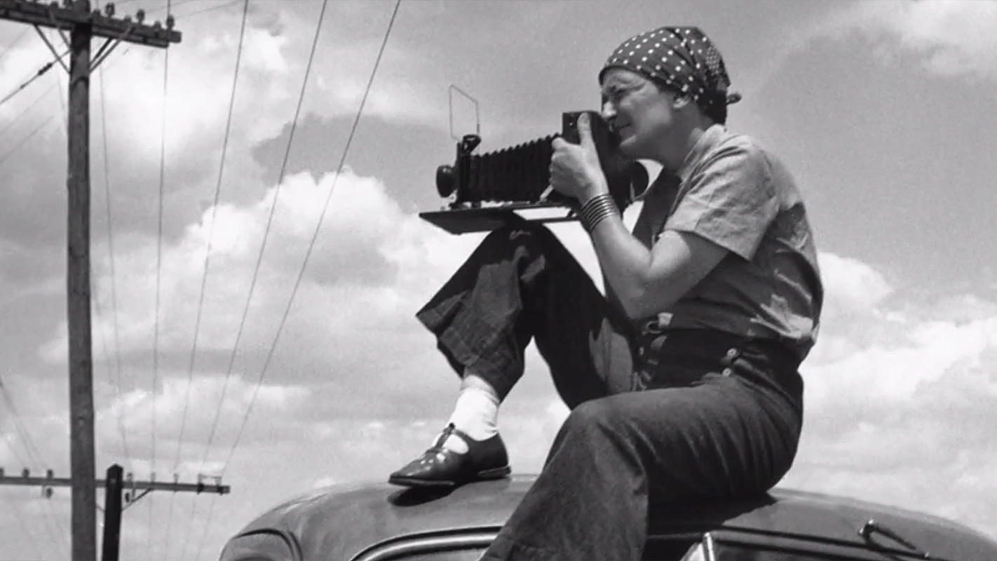 AMERICAN MASTERS <br/>Dorothea Lange: Grab a Hunk of Lightning