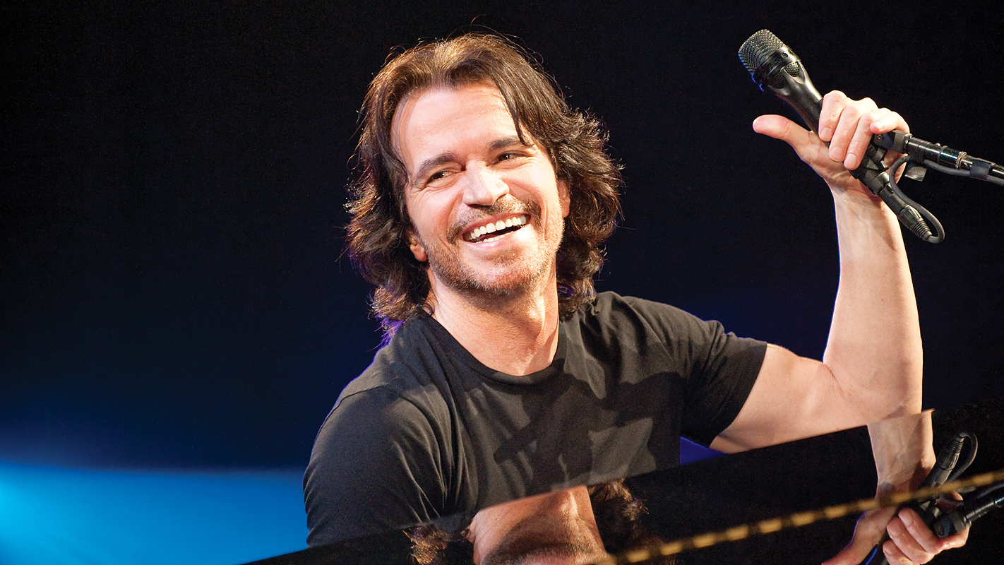 Yanni: <br/>World Without Borders
