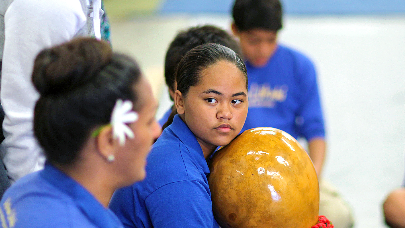 PBS HAWAII PRESENTS <br/>A Place in the Middle