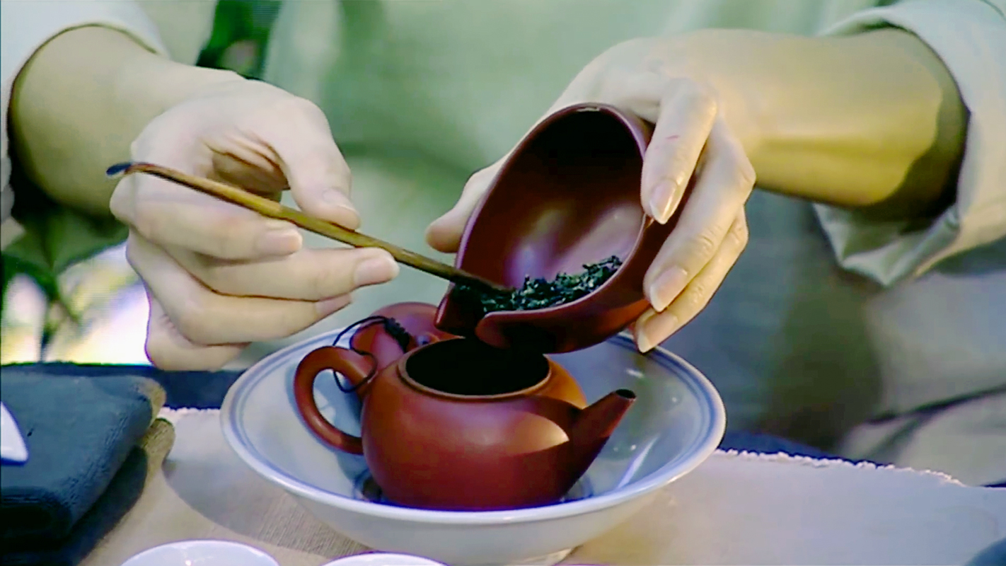 GLOBE TREKKER <br/>Food Hour: The Story of Tea