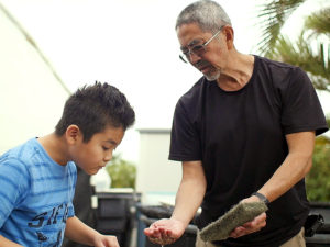 HIKI NŌ: Episode # 917: Farmer Larry Yonashiro and other stories