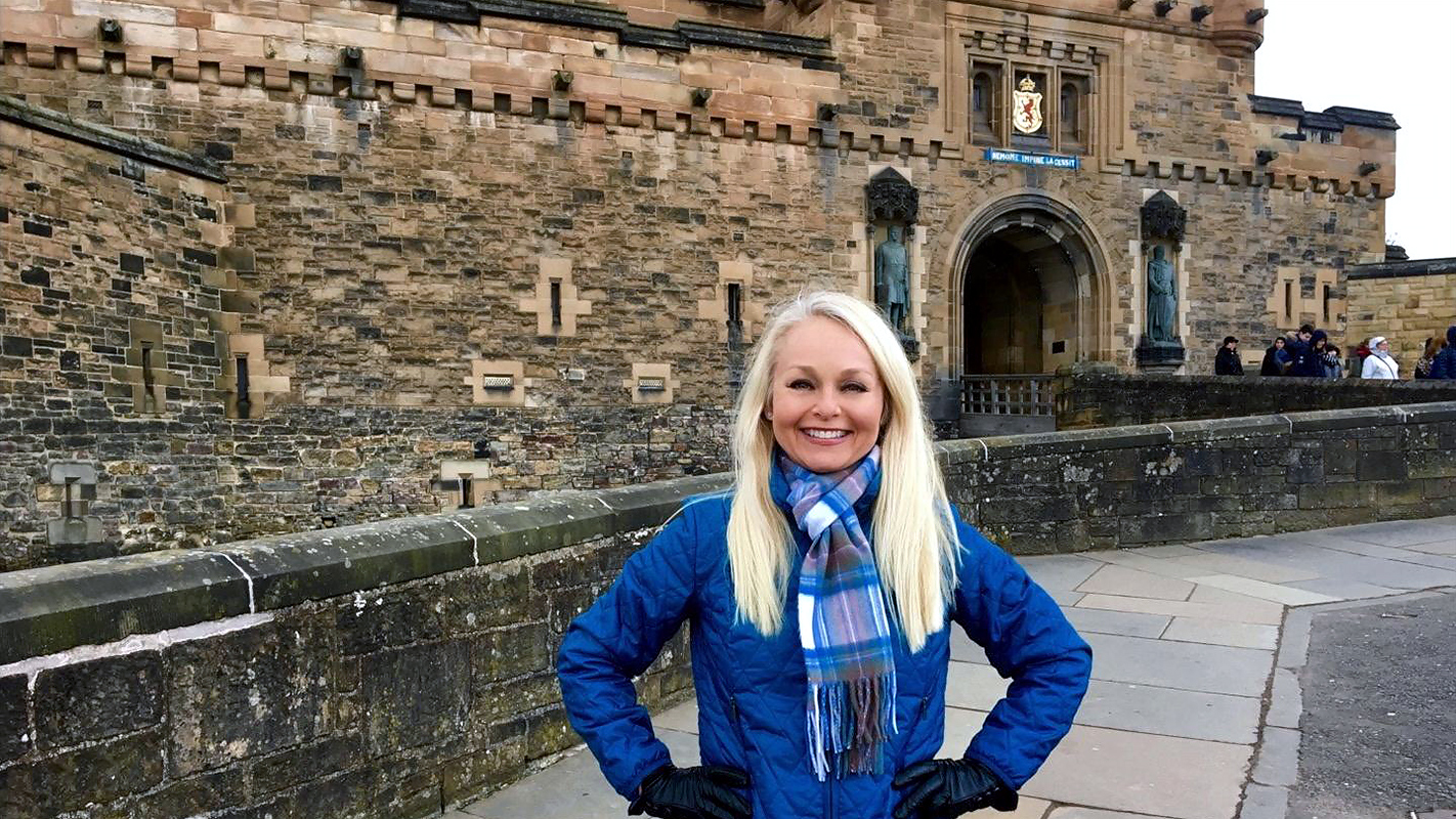 CURIOUS TRAVELER <br/>Curious Edinburgh