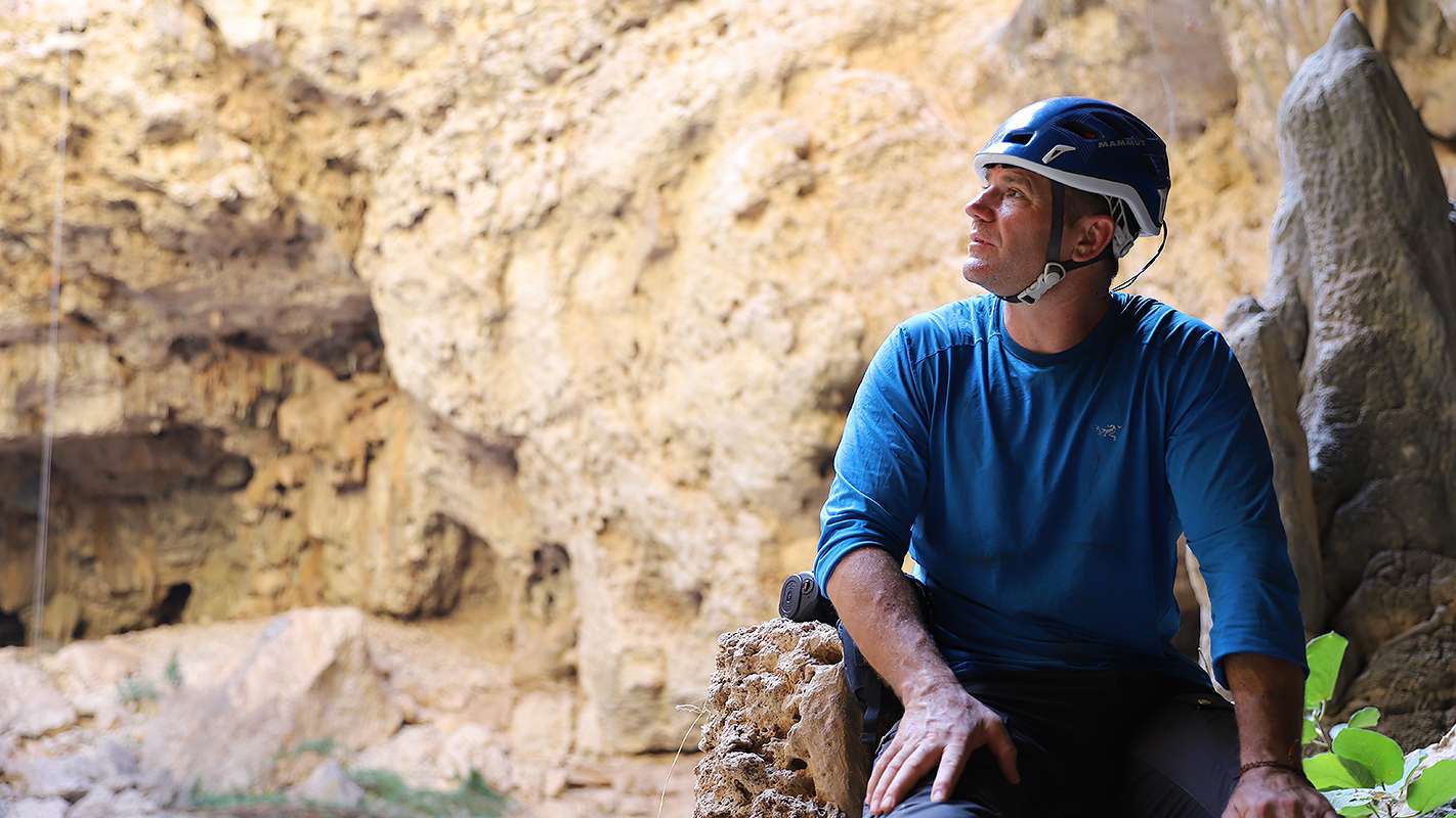 EXPEDITION WITH STEVE BACKSHALL <br/>Oman: The Desert Fortress