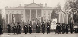 Suffragists picket in front of the White House, Washington, DC, February 1917