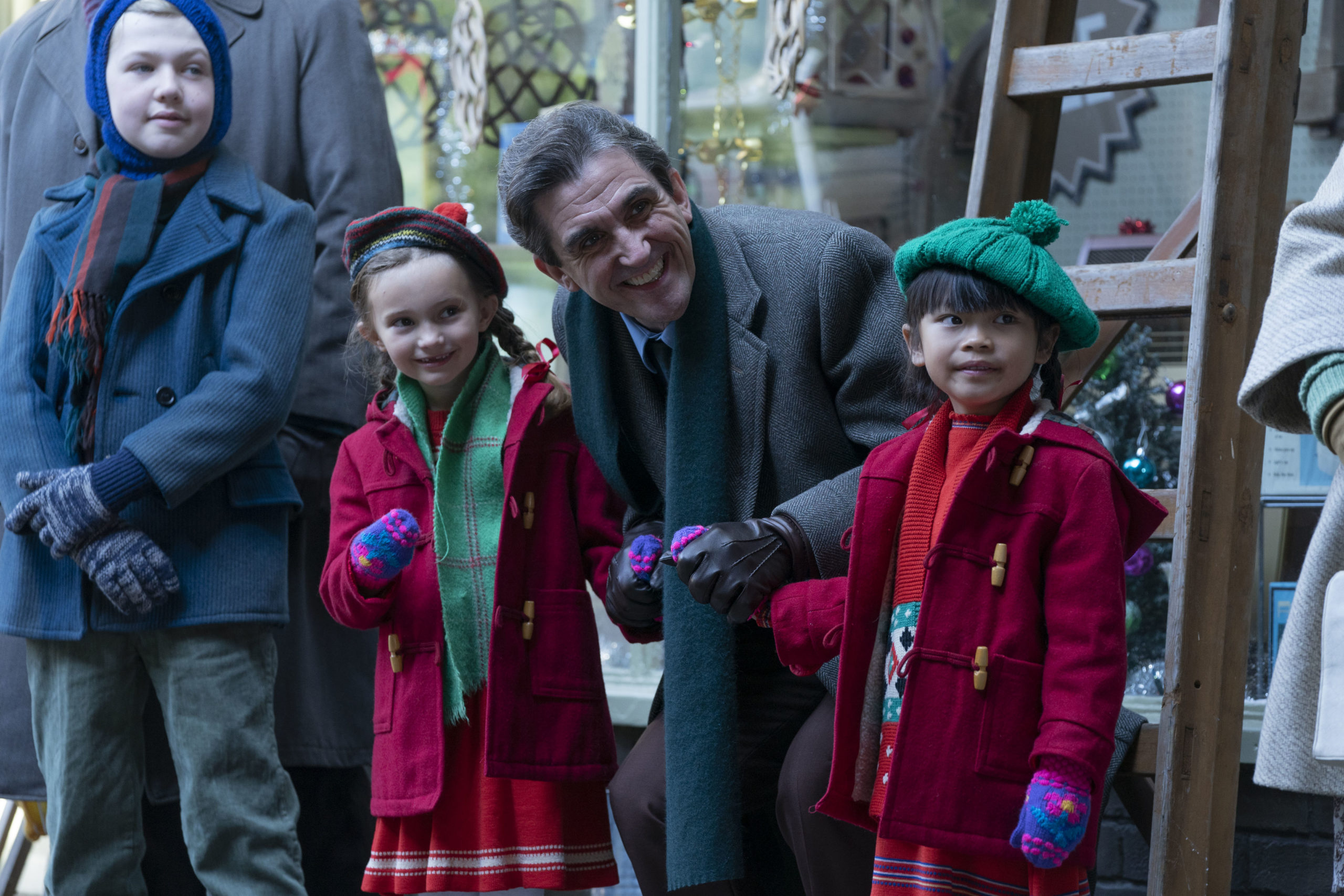 Picture Shows:  Angela Turner (ALICE BROWN), Dr Turner (STEPHEN McGANN), May Turner (APRIL RAE HOANG)