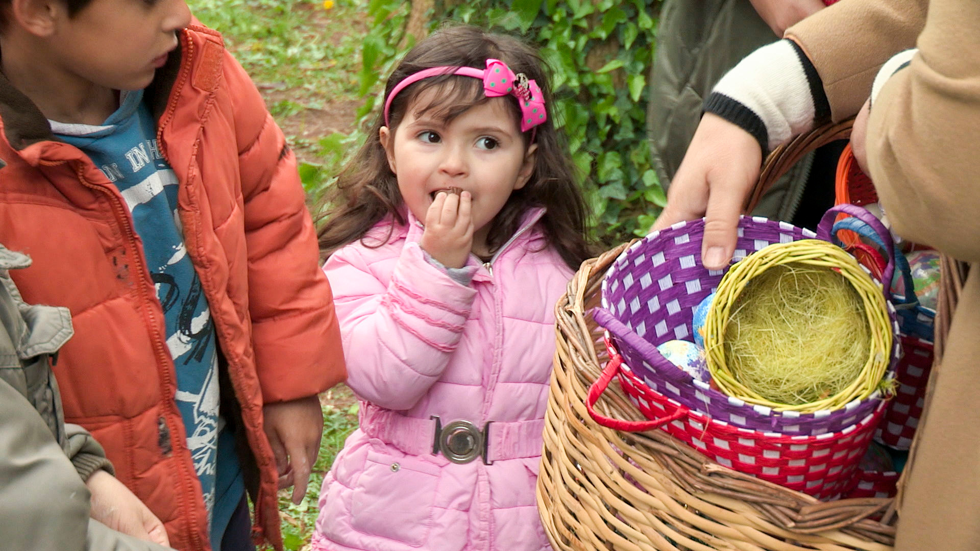 From Easter Egg Hunts to Woolly Beasts <br/>Rick Stevesʻ European Easter