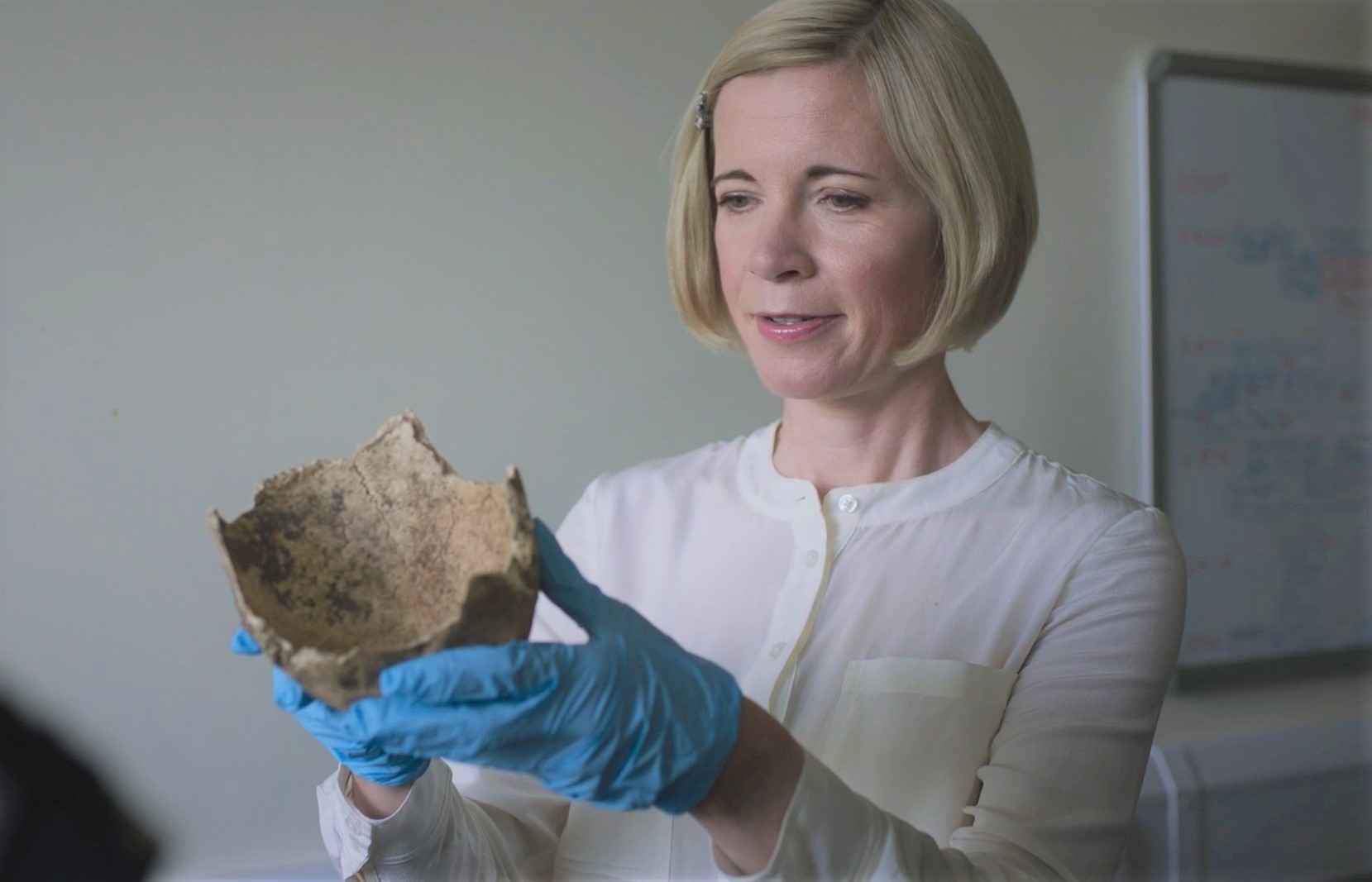 Lucy Worsley Investigates the Most Dramatic Chapters in British History