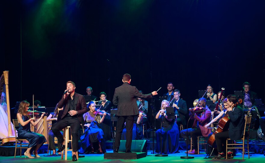 UNITED IN SONG 2022: RINGING IN THE NEW YEAR TOGETHER
