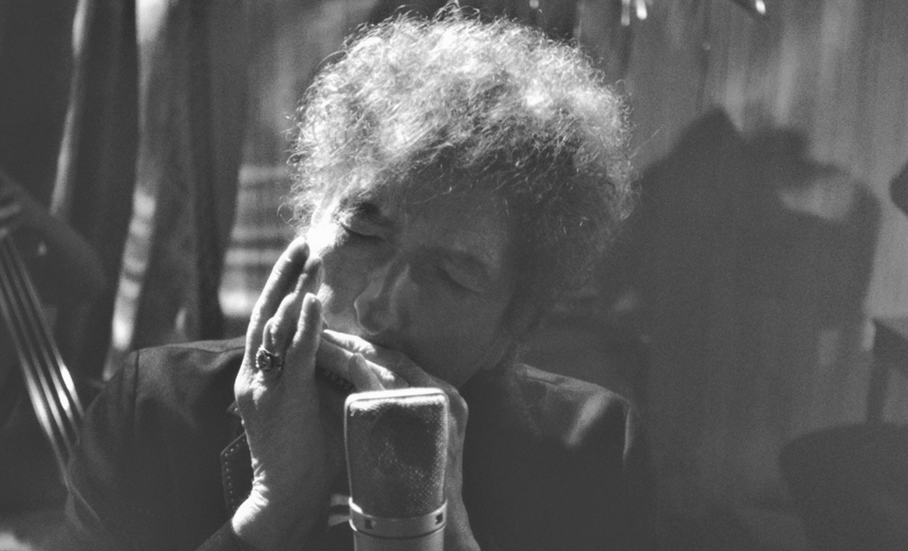 BOB DYLAN: SHADOW KINGDOM