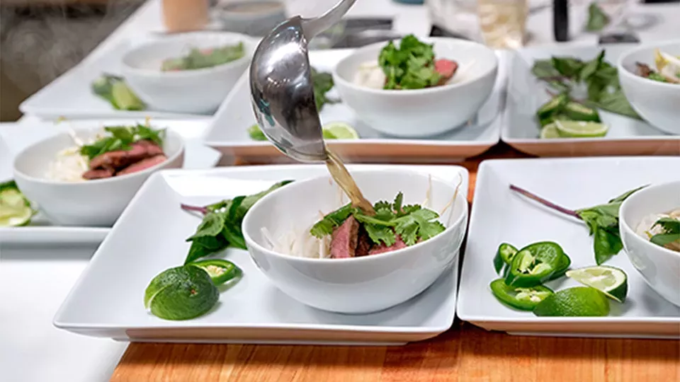 THE GREAT AMERICAN RECIPE <br/>Season 2, Episode 2 of 8