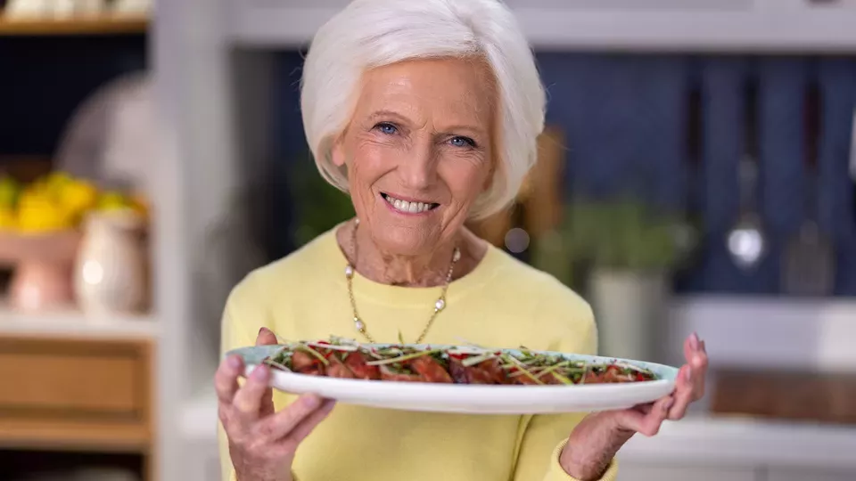 MARY BERRY LOVE TO COOK <br/>For a Crowd