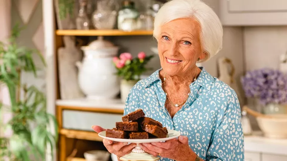MARY BERRY COOK AND SHARE <br/>Team Favorites