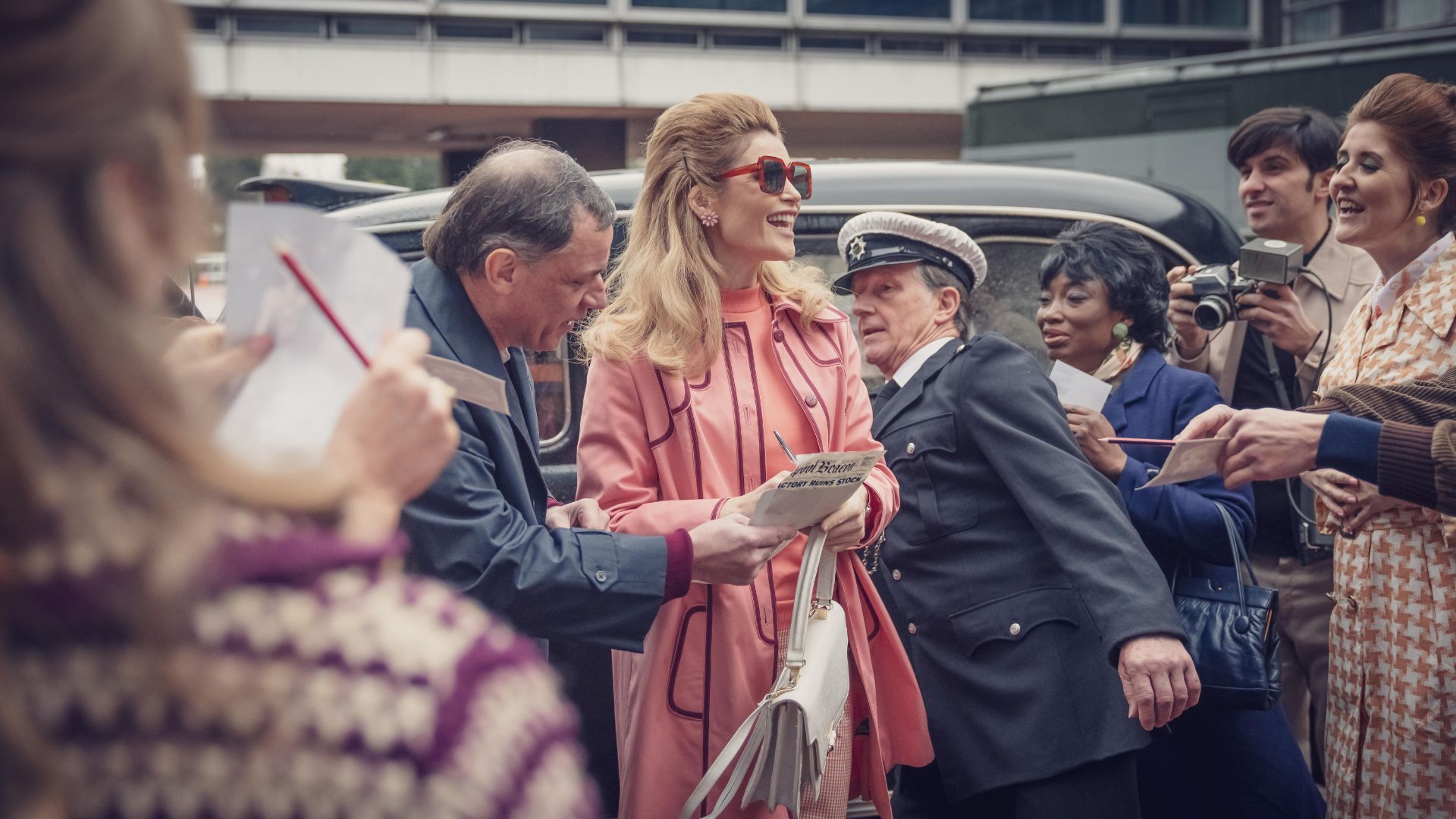 FUNNY WOMAN <br/>Season 2 | Episode 1