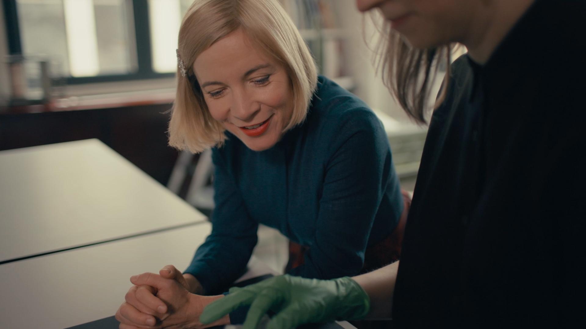 Bloody Mary <br/>LUCY WORSLEY INVESTIGATES